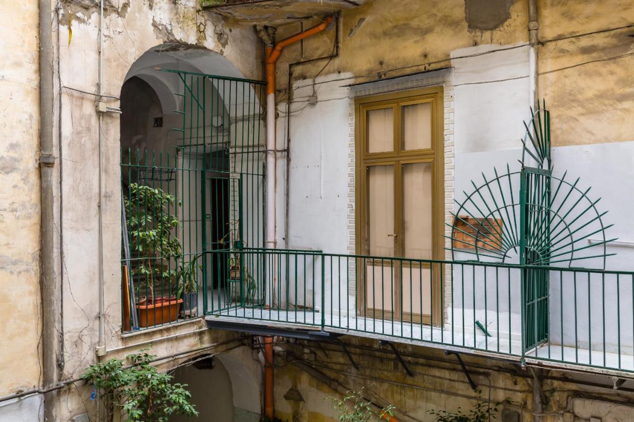Art Apartment At Sanita By Wonderful Italy Napoli Esterno foto